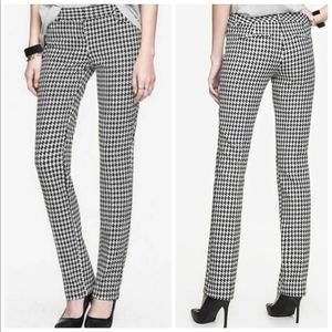 Express Columnist Mid Rise Straight Leg Women's Pants - Size 0 (EUC)